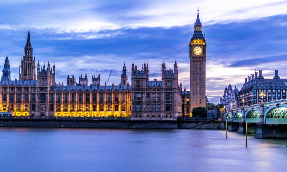 Khung cảnh Big Ben rực rỡ – địa điểm du lịch London không thể bỏ lỡ