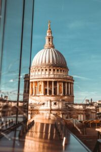 St Paul - London