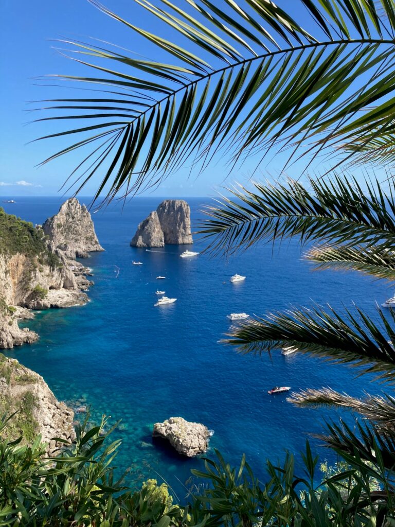 Capri – Viên Ngọc Xanh Giữa Vịnh Naples