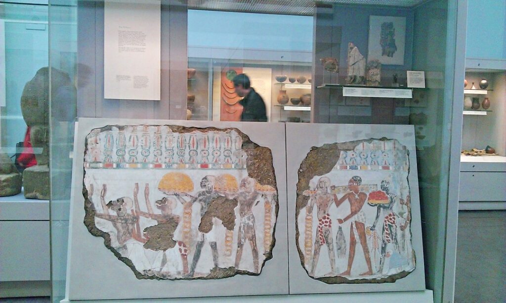 Hiện vật Ai Cập cổ tại bảo tàng