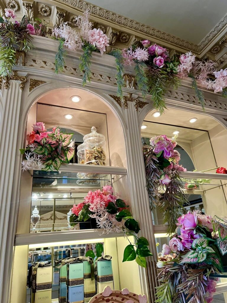 Anglelina chuẩn phong cách Paris & trà chiều sang trọng.