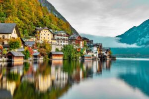 Du lịch Hallstatt - The beauty of Hallstatt villages in autumn