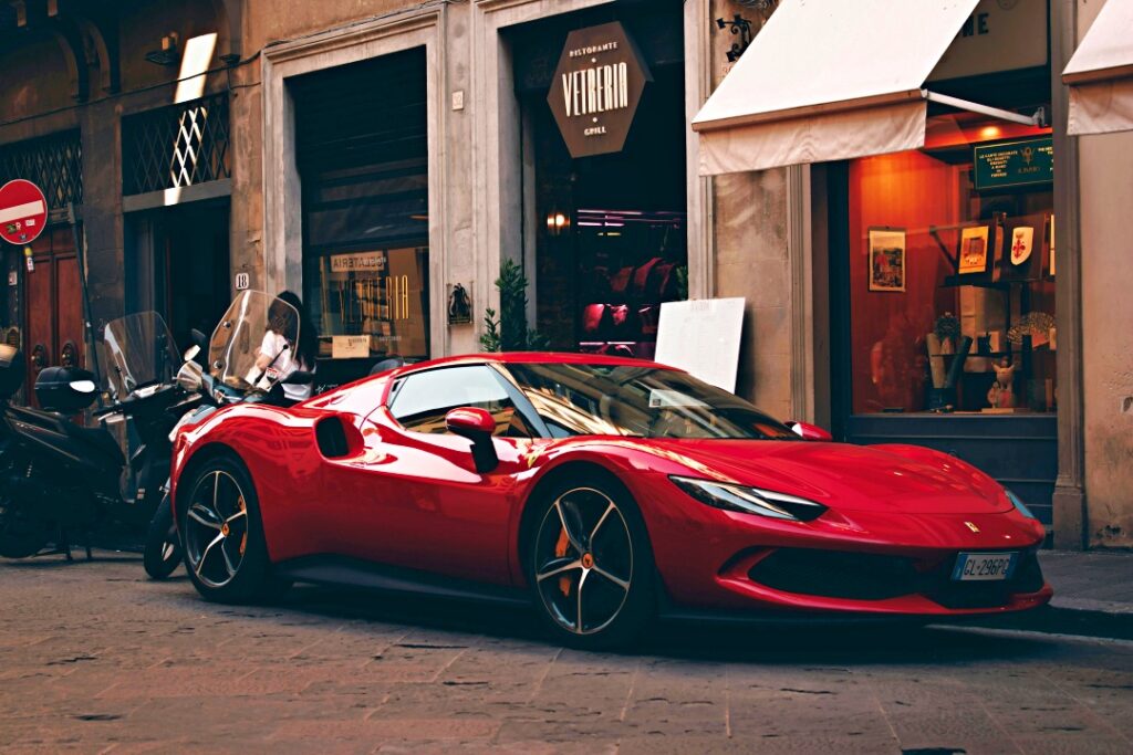 Xe Ferrari Ý 