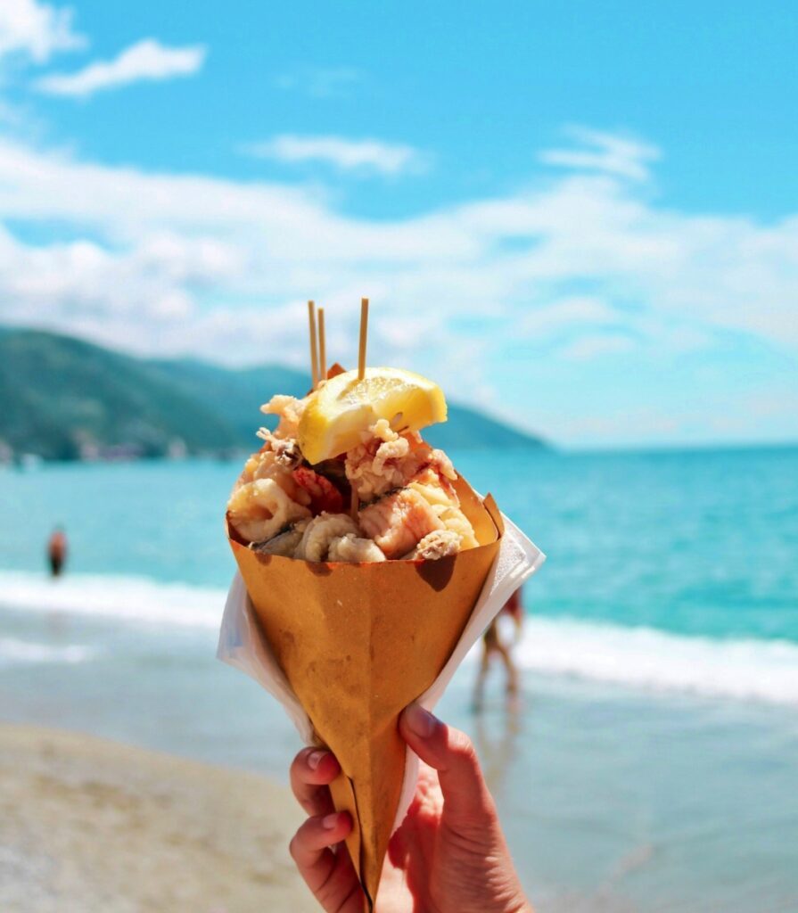 Hải sản tươi ngon  - Local street food Ý