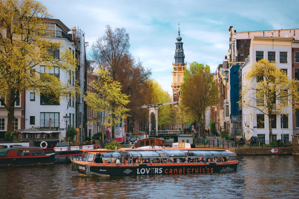 Privated boat tour on Amsterdam canal