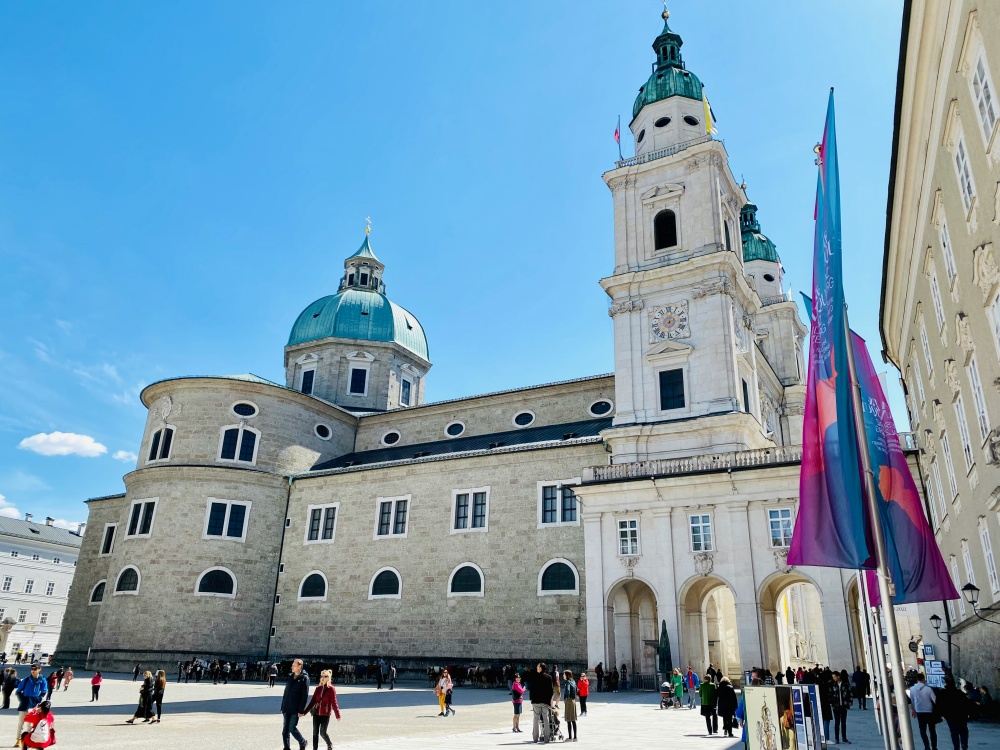 Salzburg Cathedral – Trái tim linh hồn của thành phố Mozart