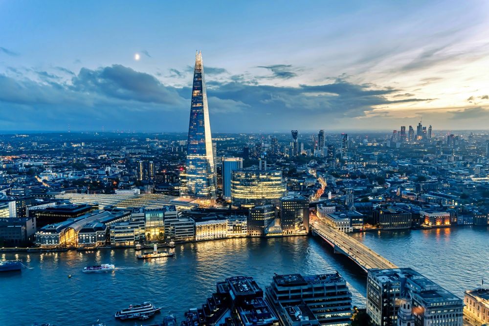 Toàn cảnh sông Thames về đêm