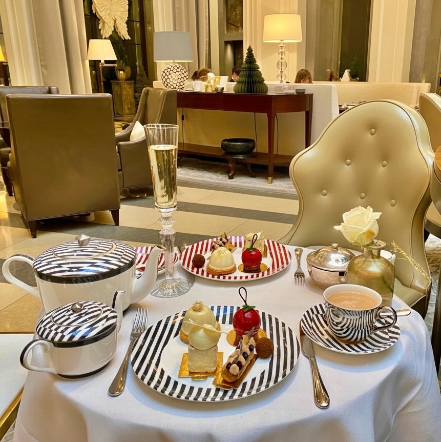 Afternoon Tea tại Corinthia London trong không gian sang trọng và thư giãn