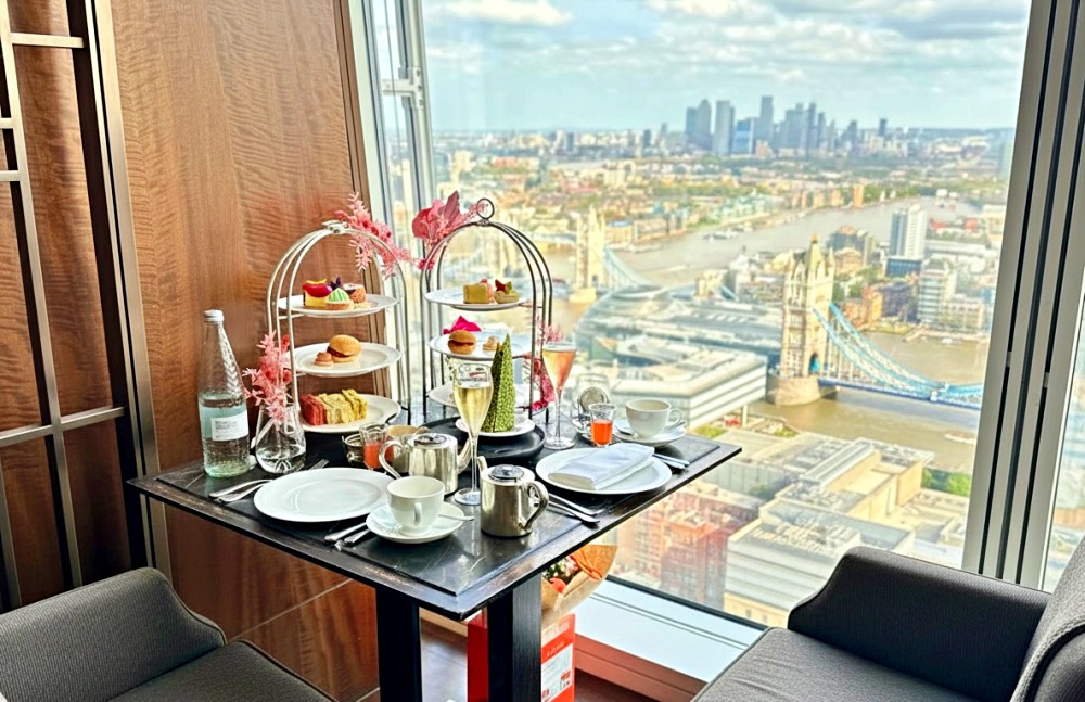 Afternoon Tea tại The Shard London với tầm nhìn toàn cảnh thành phố từ trên cao