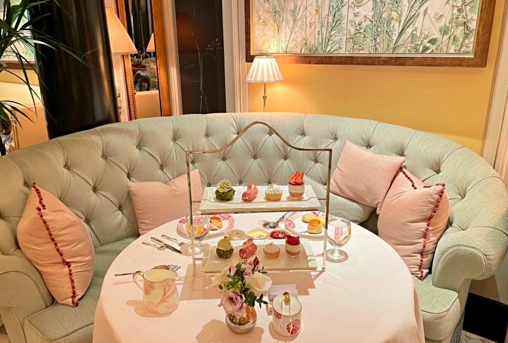 Trà chiều sang trọng tại The Dorchester London với phong cách cổ điển chuẩn luxury Anh quốc
