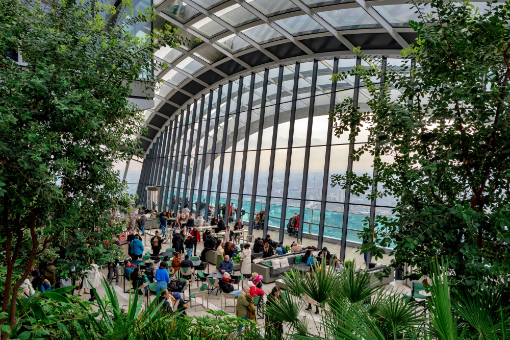 Sky Garden London, không gian xanh giữa skyline London nhìn từ trên cao